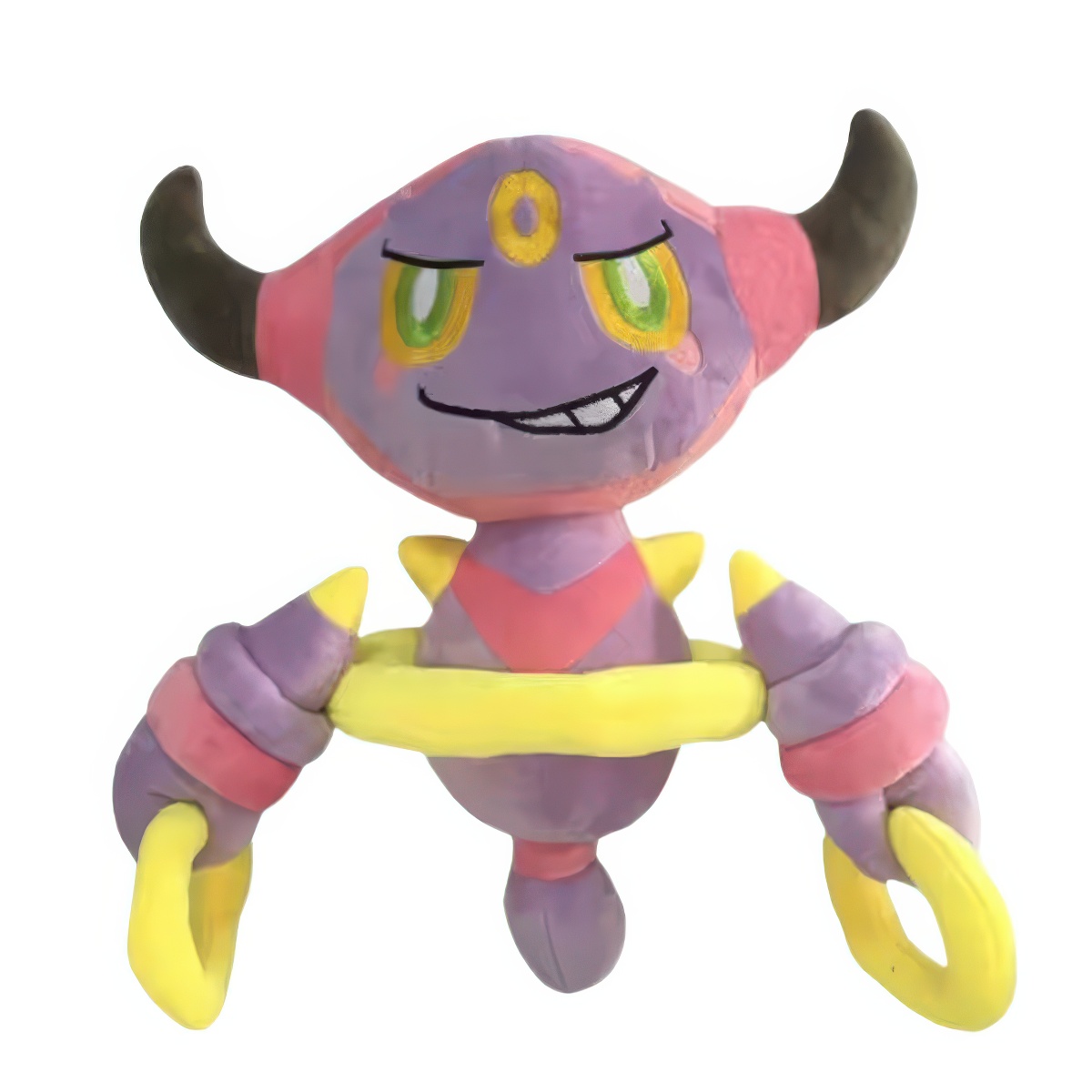 Peluche Hoopa de face