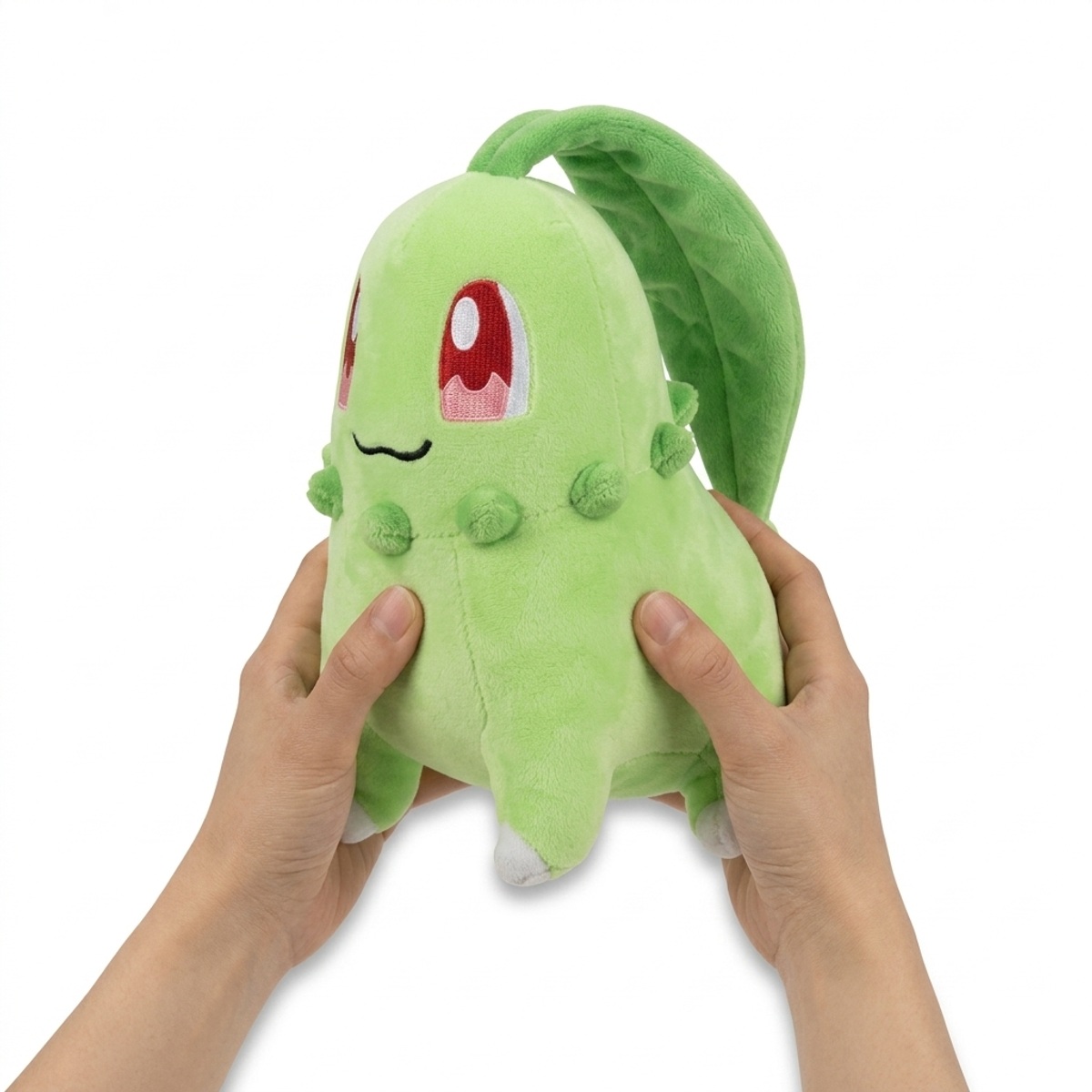 Peluche Germignon tenue dans les mains