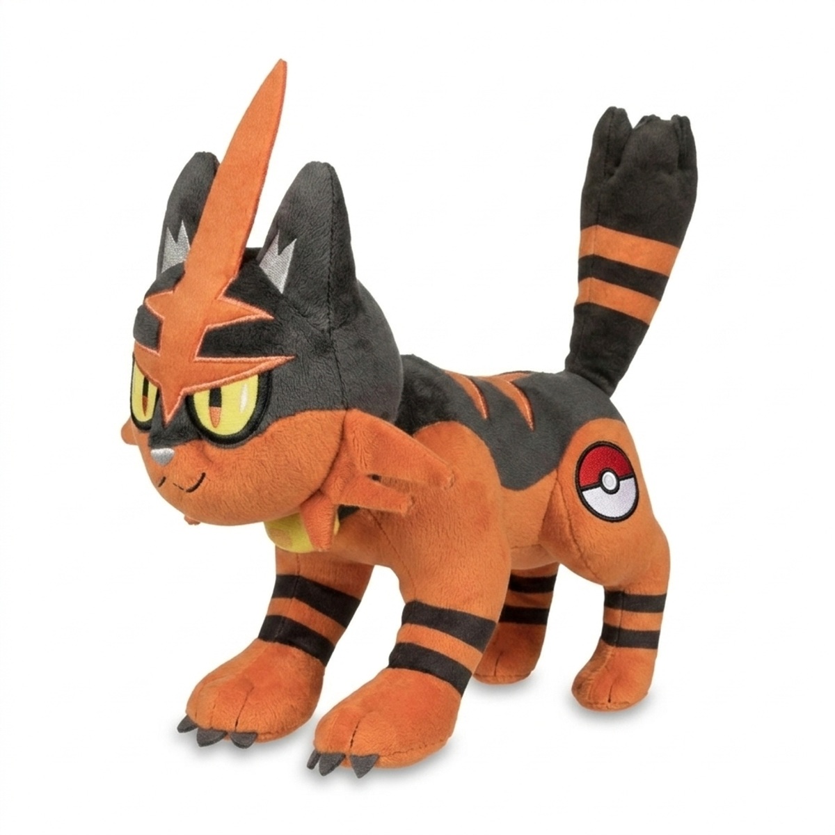 Peluche Matoufeu avec badge prouvant l'authenticité du produit.